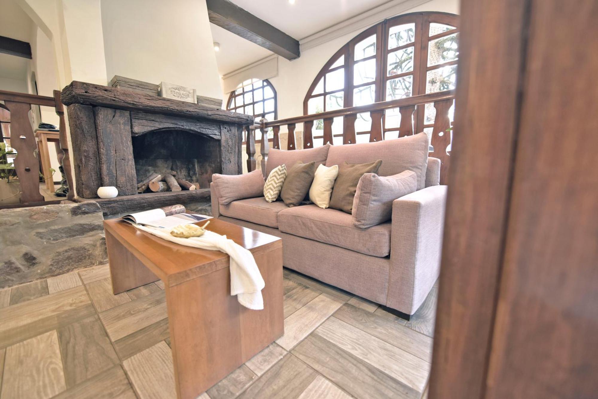 Ayres Del Filo By Visionnaire Hotel San Martin de los Andes Bagian luar foto